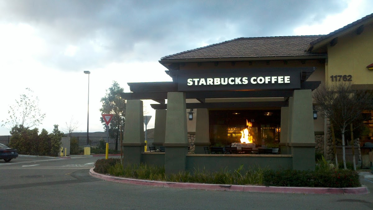 The Shops at Sycamore Creek